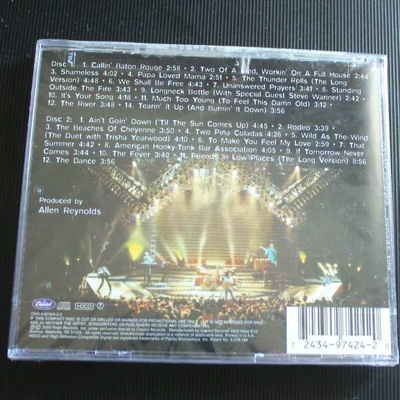 🎁COLLECTIBLE COVER #7 Garth Brooks Double Live cd SEALED MINT! - Picture 2 of 2